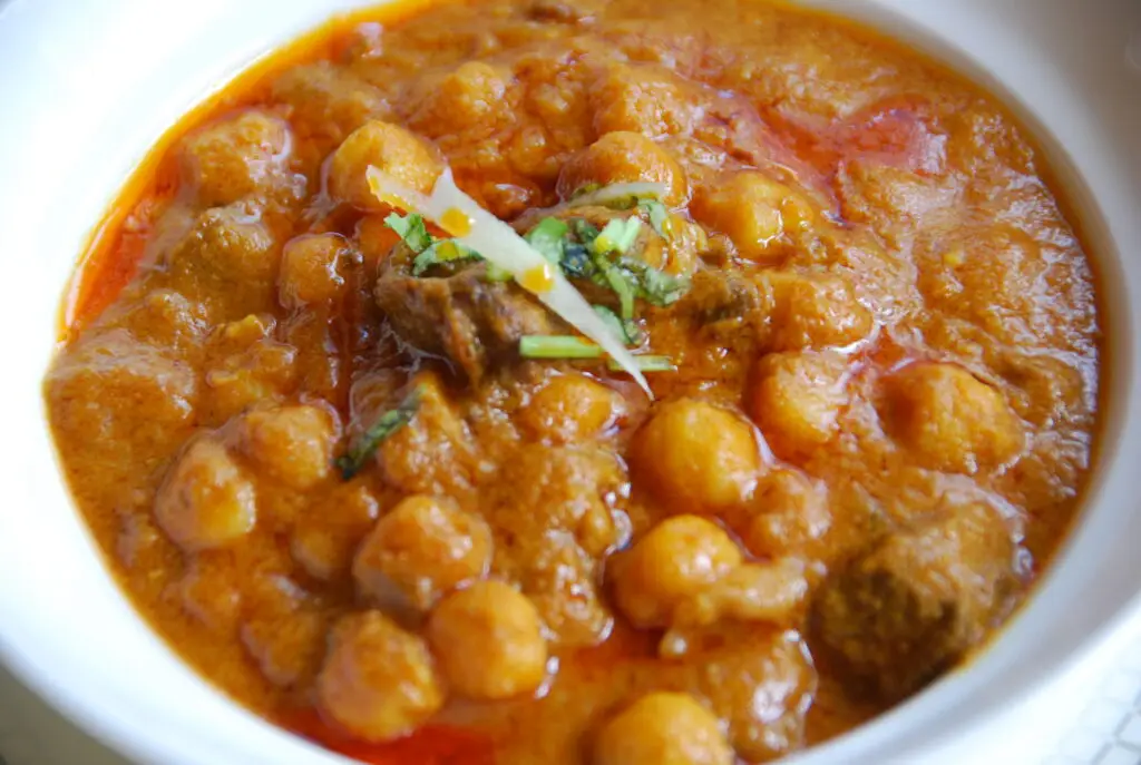 Chana Chicken Curry